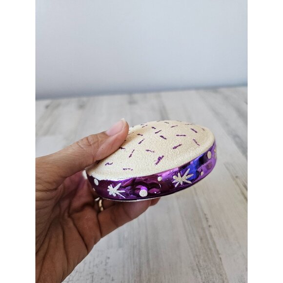 Living quarters purple snowflake sprinkle round ornament Xmas tree - Picture 5 of 8